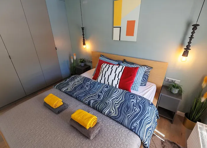 Little Treasure At Liszt With Free Parking Apartment