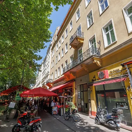 Little Treasure At Liszt With Free Parking Budapeşte